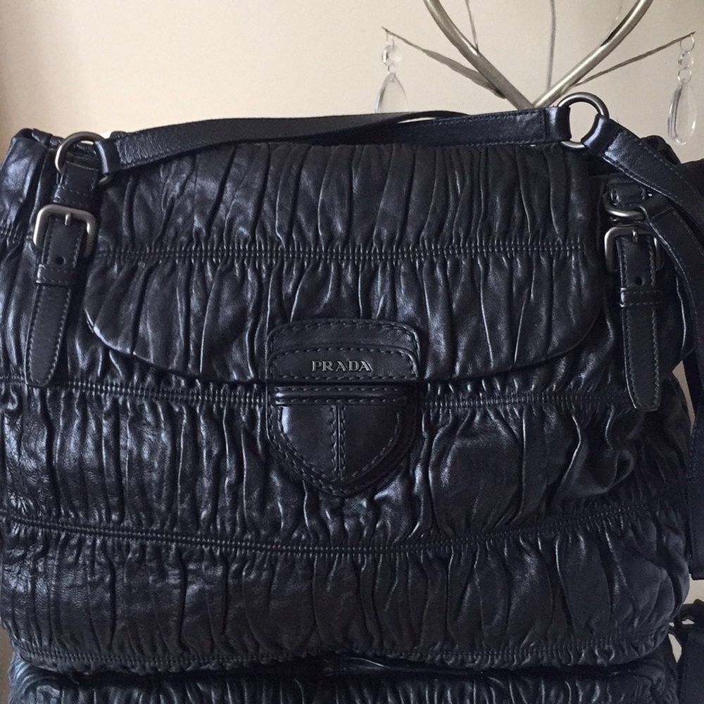 Prada bag XXL - Picture 4 of 16